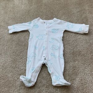 Baby clothes